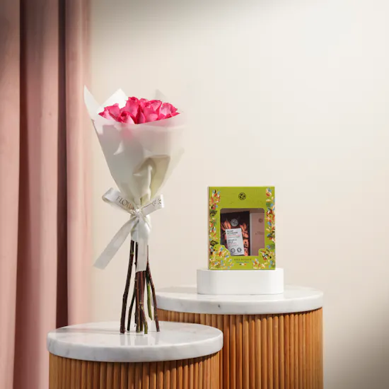 Yves Rocher Evidence Glamour Set | Alluring Roses Bouquet