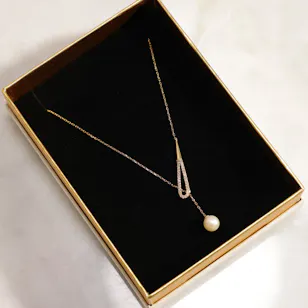 AV Jewelry Pearl Trap Necklace
