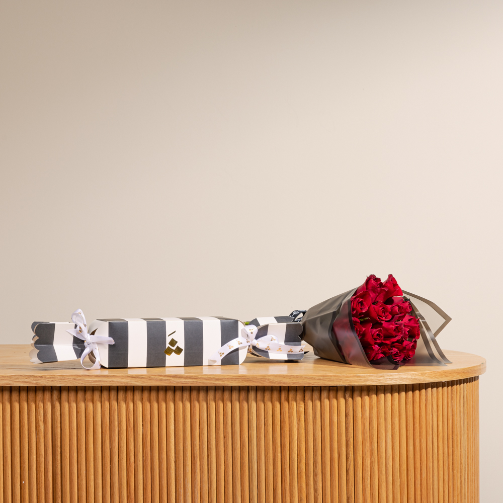 صندوق شوكولاتة بونبون من شان شال | جوري احمر