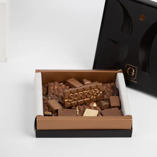 Ghazl Chocolate with White Bouquet