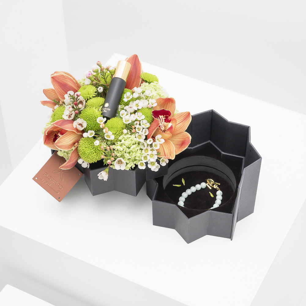 Tasneem Eshki Grace Bracelet with Fragrance | Blooms