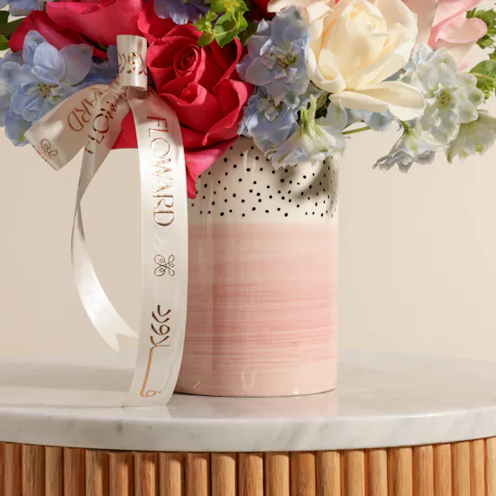 Scarlet Dream Flowers Vase
