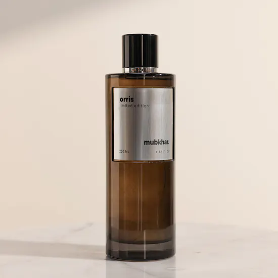عطر أوريس للجنسين من مبخر