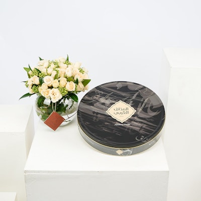 Classic Vase with Eastern Sweet by ArabianTaste