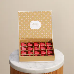Linne Heart Chocolates Box | 20 Pieces