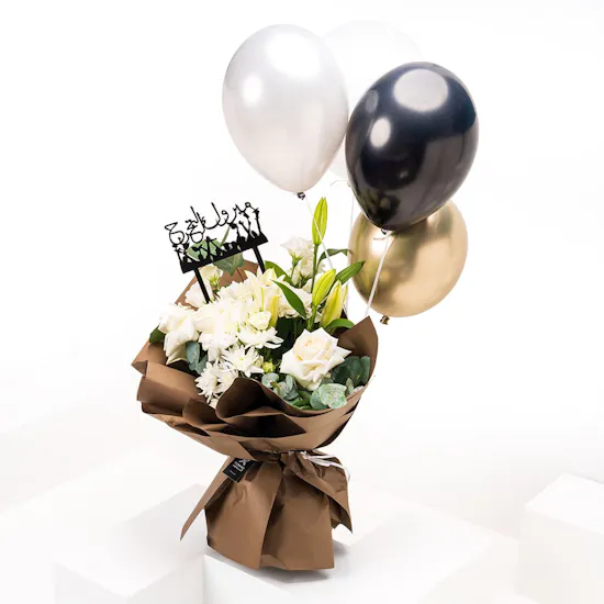 We Made It | Hand Bouquet