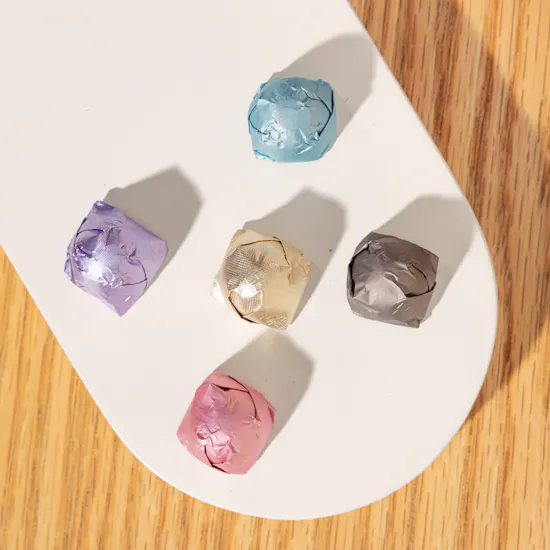 Shan Shal Small Chocolate Box | 15 White Roses