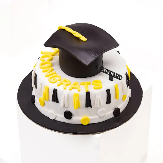 Floward Graduation Chocolate Cake