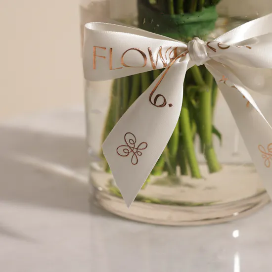 Pure White Baby Roses Vase | 18 Flowers