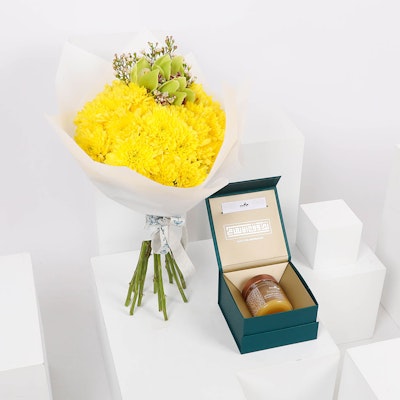 Miraq Honey Gift & Hand Bouquet