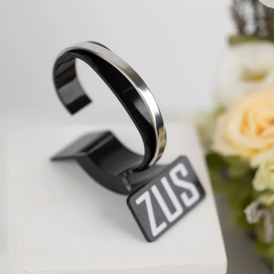 Zus Stainless Steel Cuff | Yellow Blooms