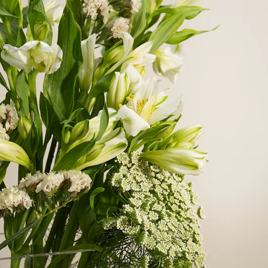 Artistic Bloom Flower Vase
