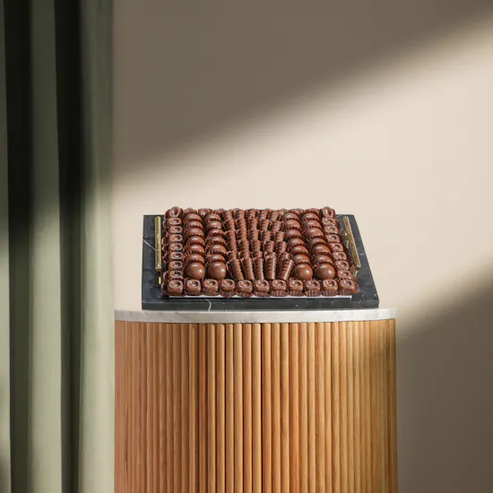 Floward Lavish Chocolate Tray