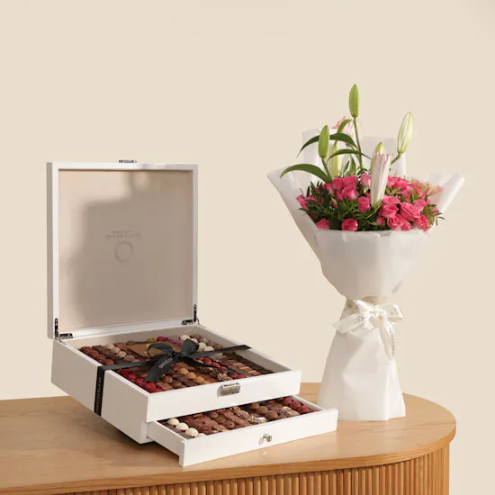 Sweetzerland Premium Chocolates Box | Classic Flowers Bouquet