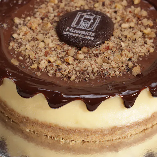 Huwaids Midnight Fantasy Cheesecake