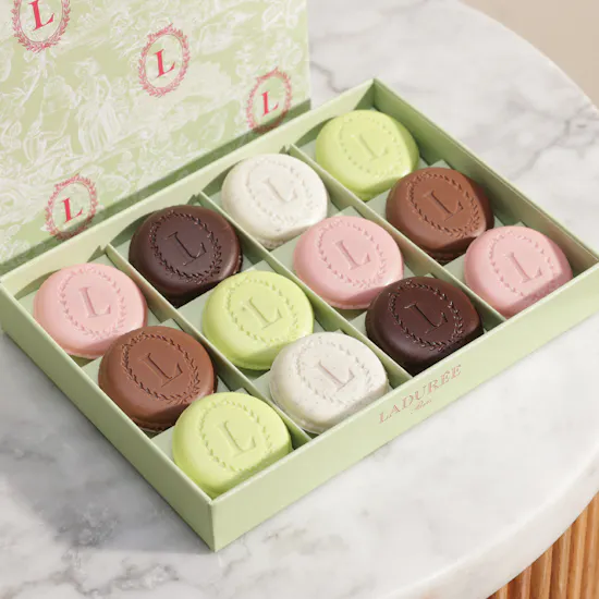 Ladurée Eugénie Medium Gift Box