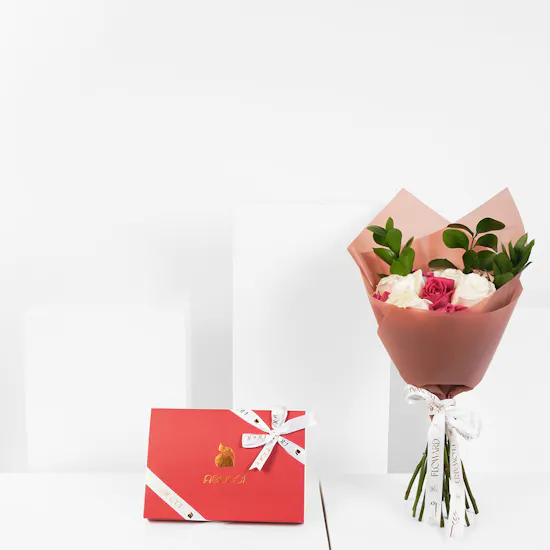 Abucci Chocolate Box | Rose Bouquet