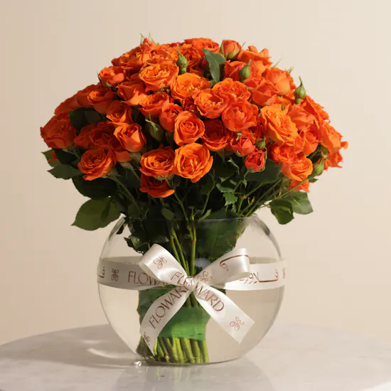 Bright Baby Rose Vase | 35 Flowers