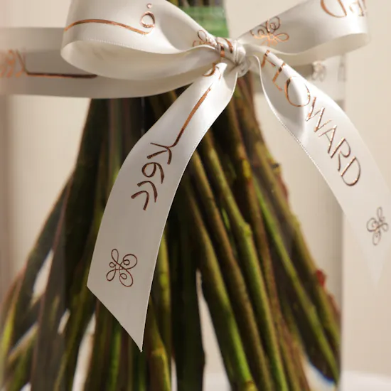 Vibrant White Roses Vase | 50 Roses