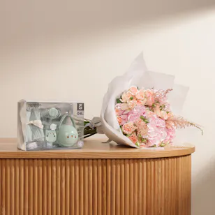 Suavinex Welcome Baby Set | Flower Bouquet