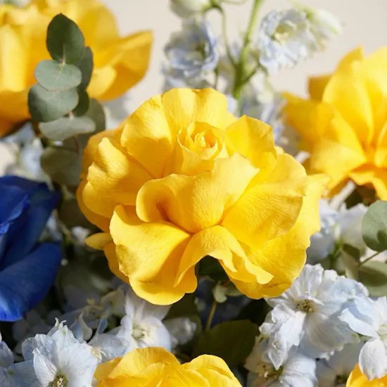 Sapphire Glow Flower Vase