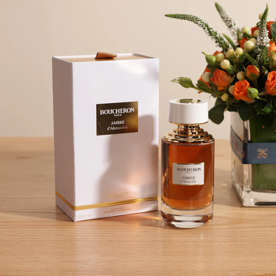 Boucheron Ambre D'Alexandrie Perfume | Elegant Flowers 3