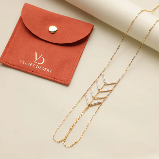 Velvet Desert Tulum Hand Chain