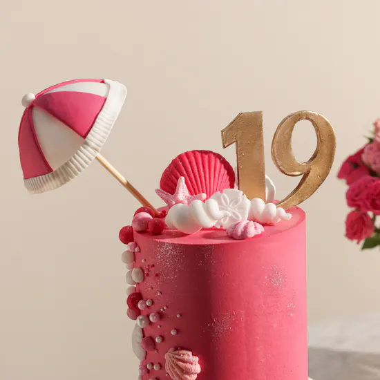 NQ's Bakery Personalized Birthday Cake | Distinctive Surprise's Flower Vase