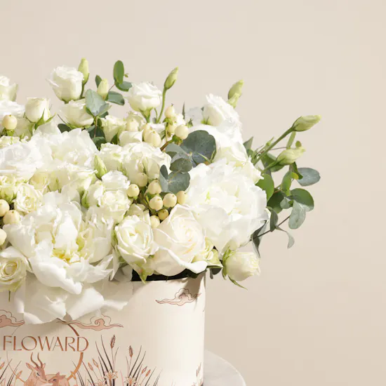 Garden Pure White Peony Box