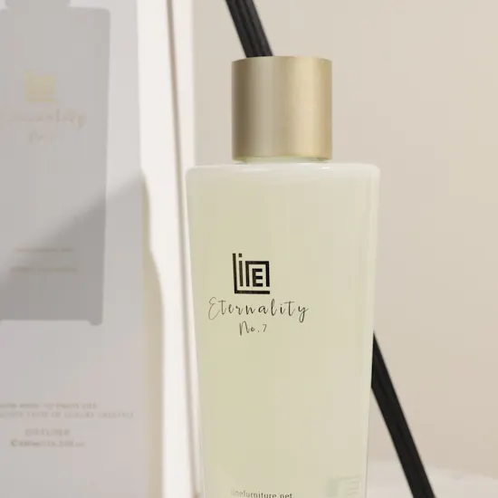 Line Furniture Golden White Diffuser | 480 ml