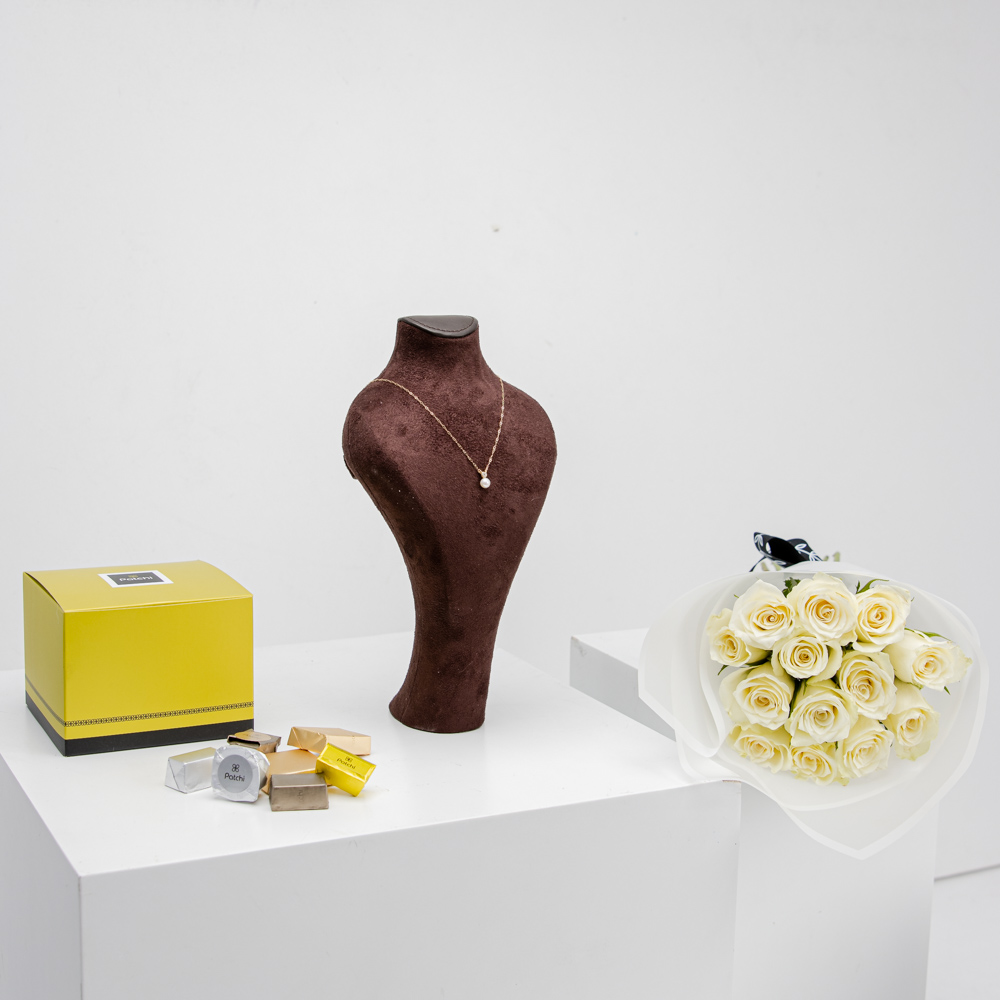 L'azurde Pearl Gold Necklace | Patchi and Roses 