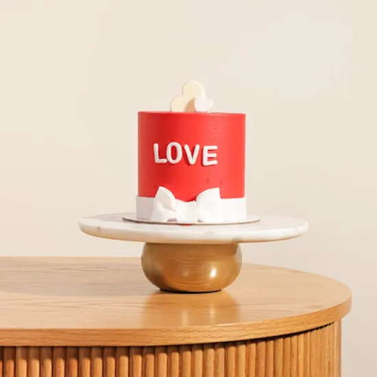 Sweetylicious White Heart Love Cake