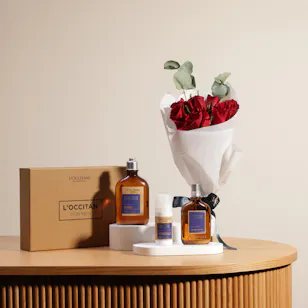 L’Occitane Men's Gift Box | Roses Hand Bouquet L’Occitane Men's Gift Box | Roses Hand Bouquet