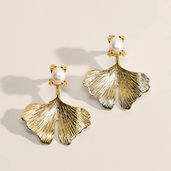 Lynyer Twisted Flora Pearl Gold Plated Earrings