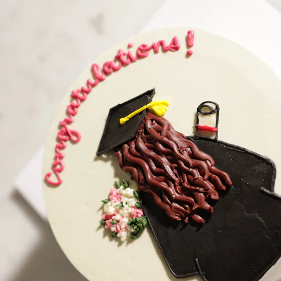Koko Congratulations on Graduation Cake | Happiness Flowers