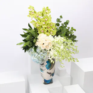 White & Blue | Classic Vase White & Blue | Classic Vase