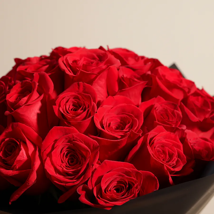 Stunning Red Roses Bouquet | 50 Roses 5