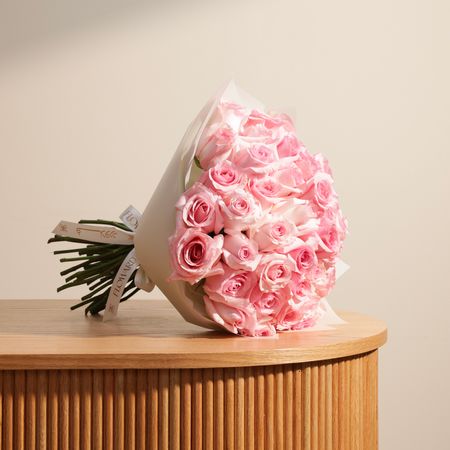 Picturesque Light Pink Roses Bouque | 50 Roses