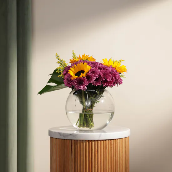 Spring Vase | 18 Flowers