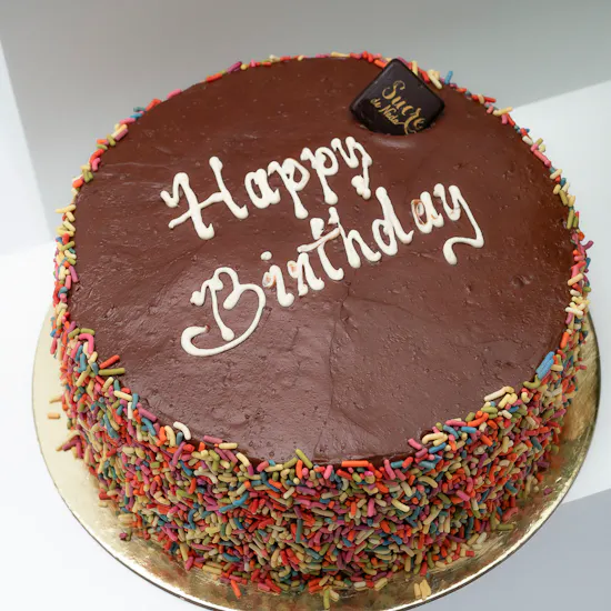 Sucre De Nada Birthday Chocolate Cake | Soft Roses