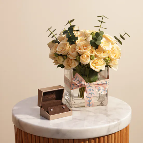 Kooheji Jewellery Rose Gold Heart Earrings | Lovely Flowers Vase