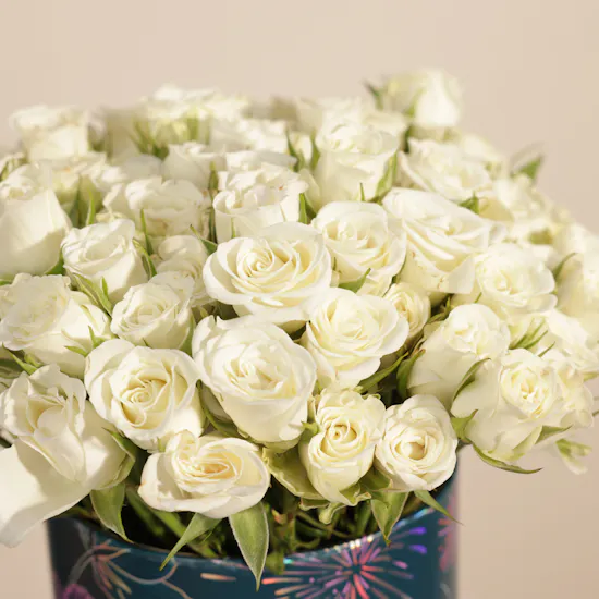 Exquisite White Baby Rose Box | 25 Flowers