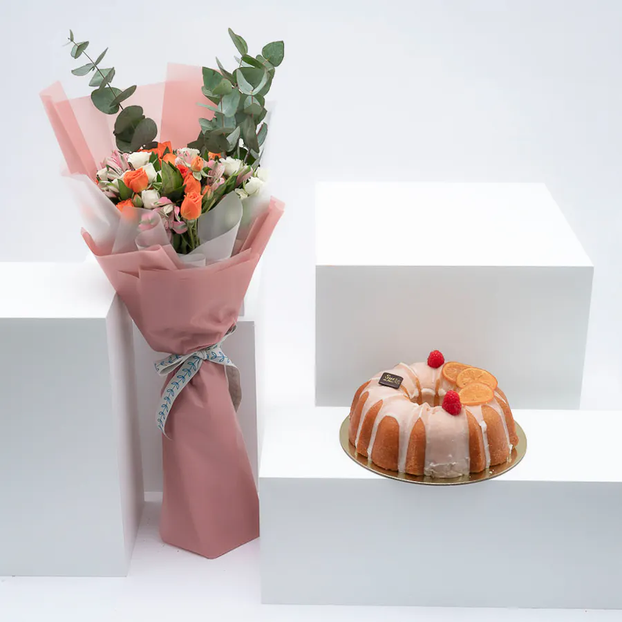 Sucre de Nada Lemon Pound Cake | Joyful Flowers 1