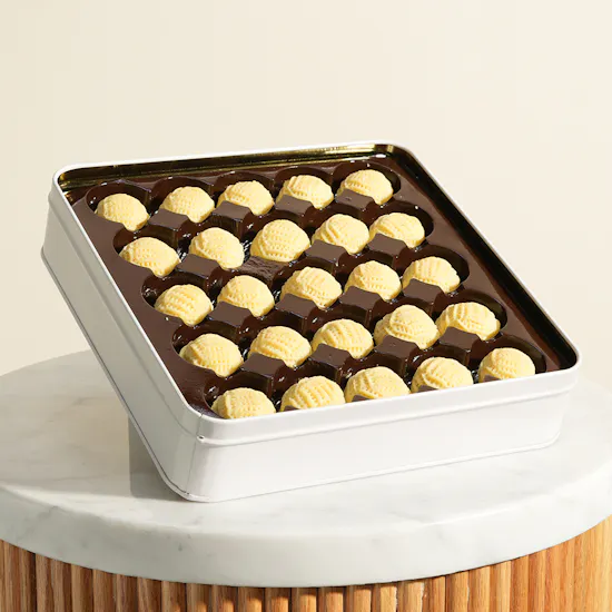 Kaek Blady Semolina and Walnuts Kaek with Butter