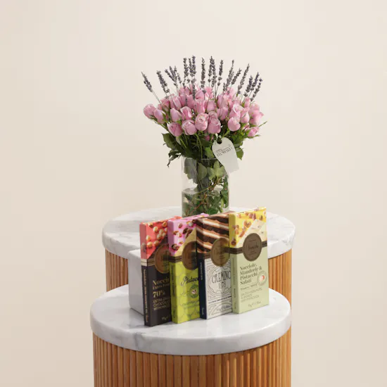 Venchi Premium Chocolate Bar | Heartful Flowers