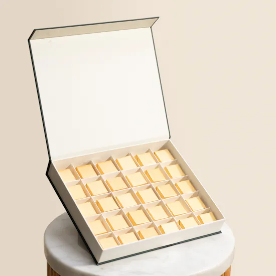 Floward Medium Mix Chocolate Box | 30 Pieces