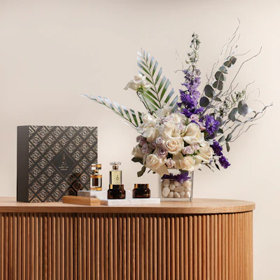 Alghawaly Special box Unisex | Bright flower vase Alghawaly Special box Unisex | Bright flower vase