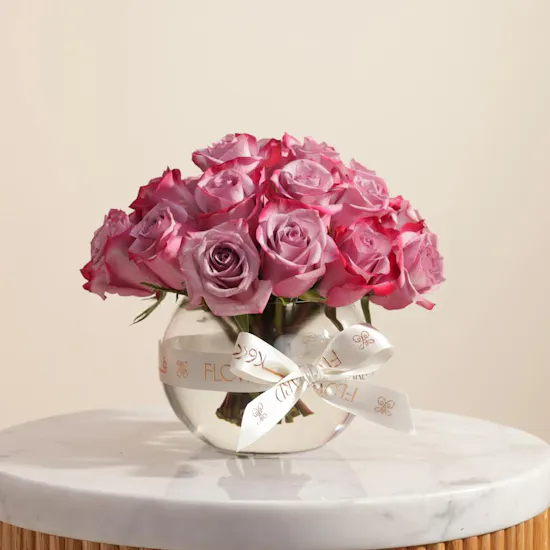Cute Purple Roses Vase | 25 Flowers