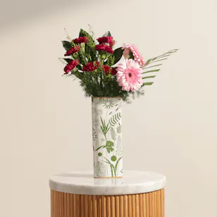 Playful Garden Flower Vase 