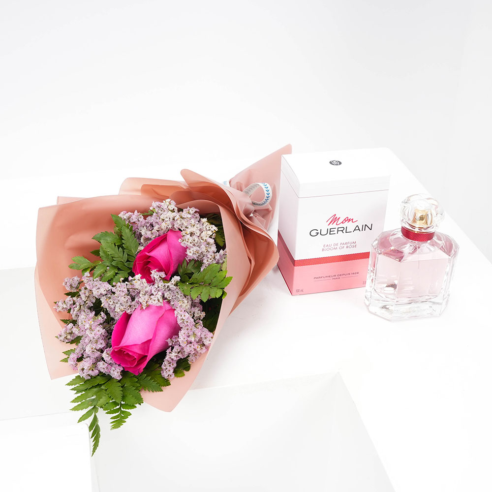 باقة عطر جيرلان مع الجوري الوردي